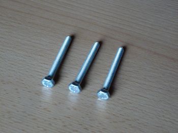 Tornillo hexagonal