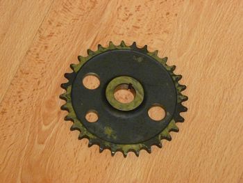 Sprocket wheel