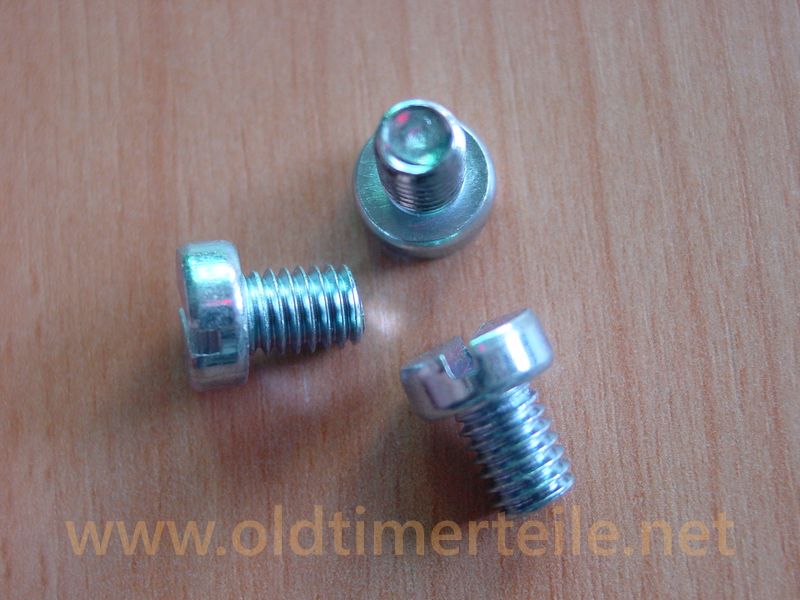 Cylinder head screw