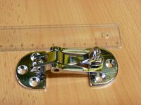 Convertible top lock – image 1