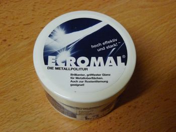 Chrome polish