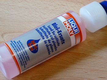 Lead additive