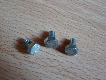 Tornillo hexagonal