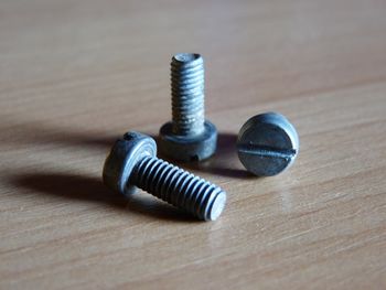 Tornillo de culata