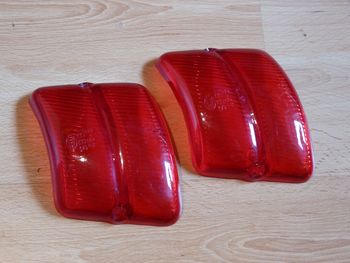 Rearlamp lens