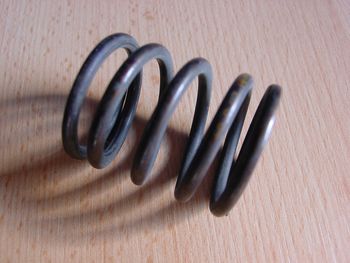 Outside valve spring