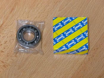 Grooved ball bearing