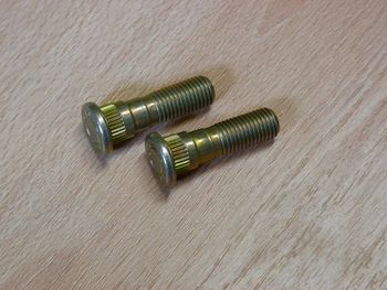 Perno de rueda