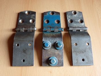 Bisagra de puerta