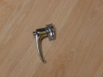 Window retainer